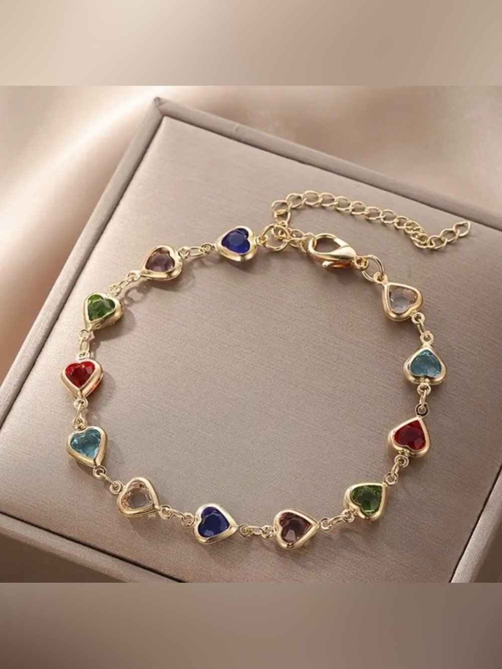 💙♥️Gold-Tone Multicolor Adjustable Heart Charm Bracelet/NIP💙♥️